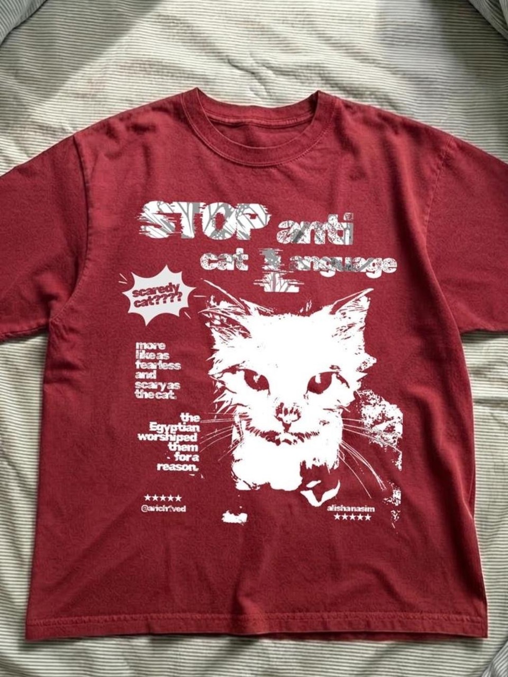 Gildan Red Graphic Tee with White Cat Print